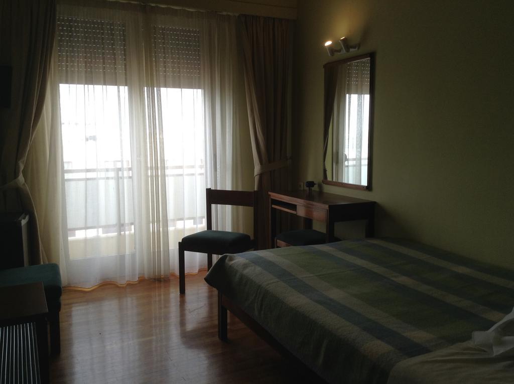 Hotel Alexandros Vólos Extérieur photo